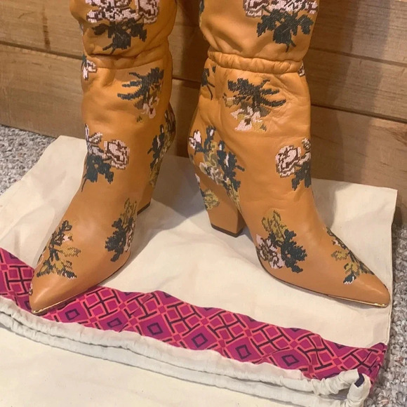 ‼️TORY BURCH boots‼️ - Picture 5 of 16
